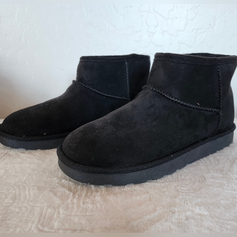 Black Suede Ankle Boots Arizona